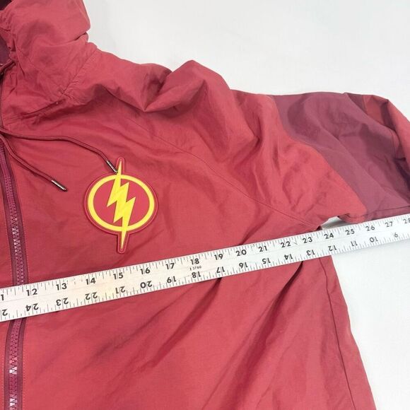 Boxlunch The Flash Jacket Mens XL Red DC Comics Windbreaker Lightweight - Picture 6 of 8